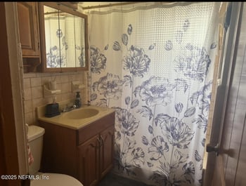 5044 Sunderland Rd, Jacksonville, FL 32210