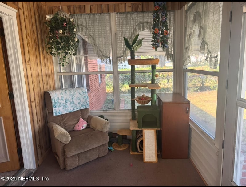 5044 Sunderland Rd, Jacksonville, FL 32210