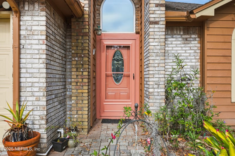 4373 Lake Woodbourne Dr, Jacksonville, FL 32217