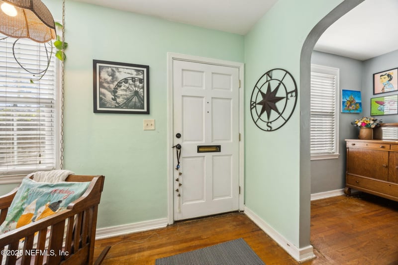 1281 Menna St, Jacksonville, FL 32205