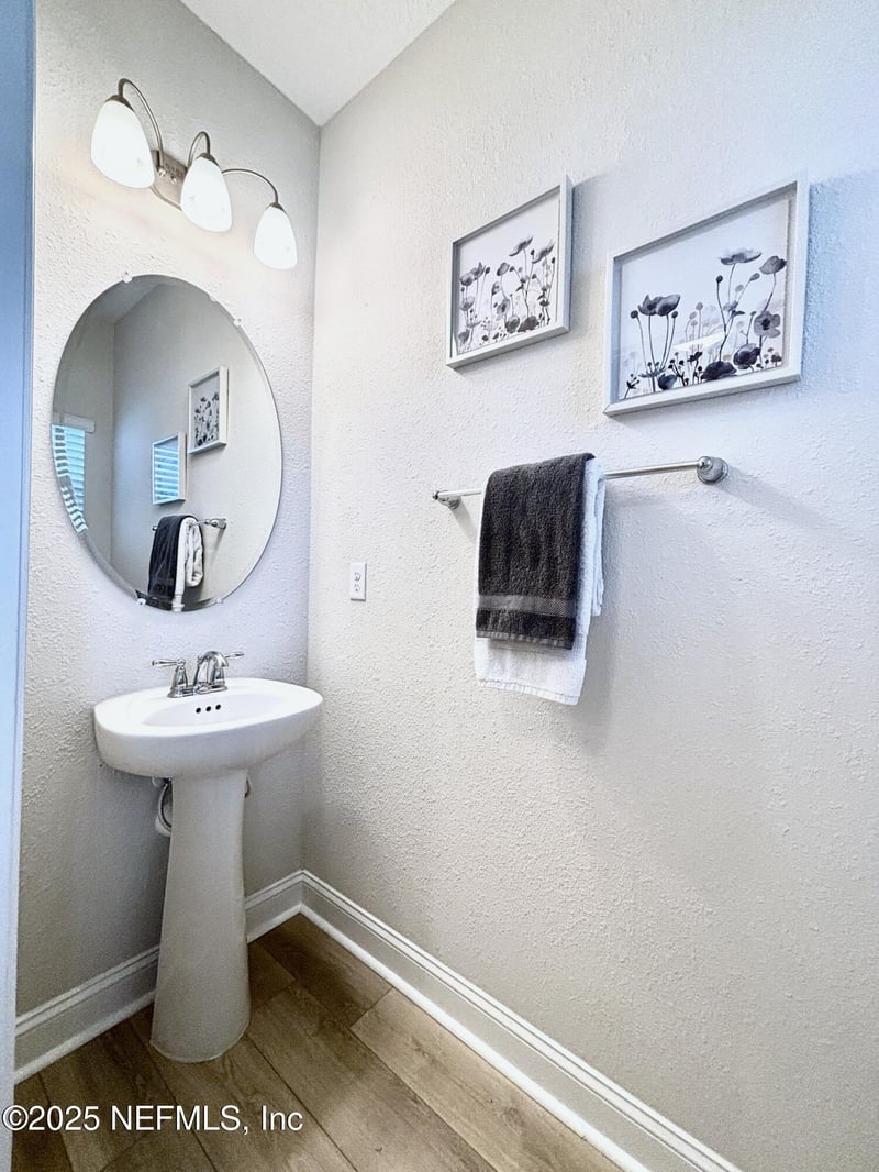 12025 Calvesta St, Jacksonville, FL 32256