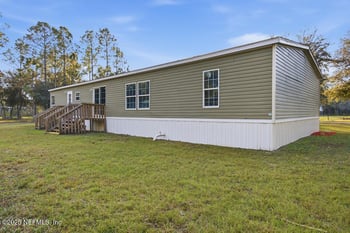 10300 Gregory Ave, Hastings, FL 32145