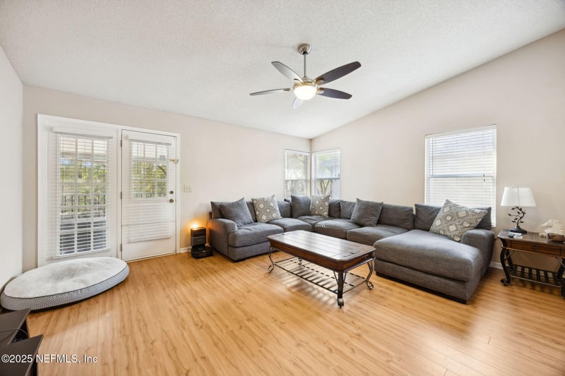 2065 Wax Myrtle Ct, Orange Park, FL 32073