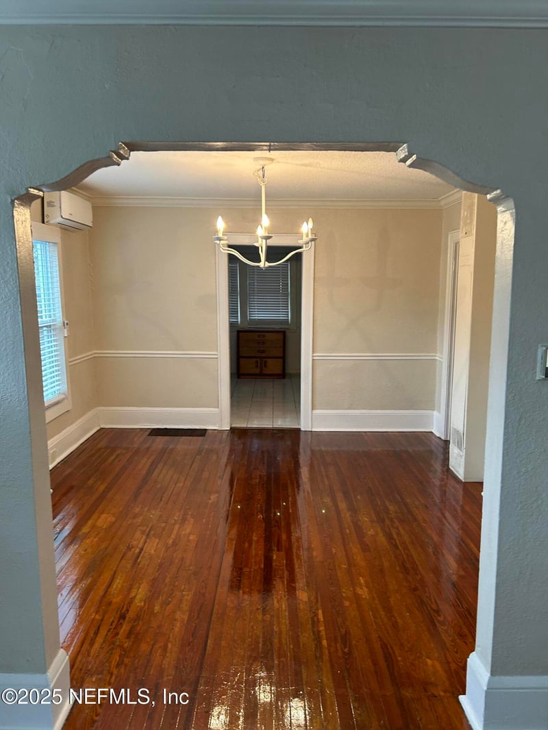 1527 Naldo Ave, Jacksonville, FL 32207