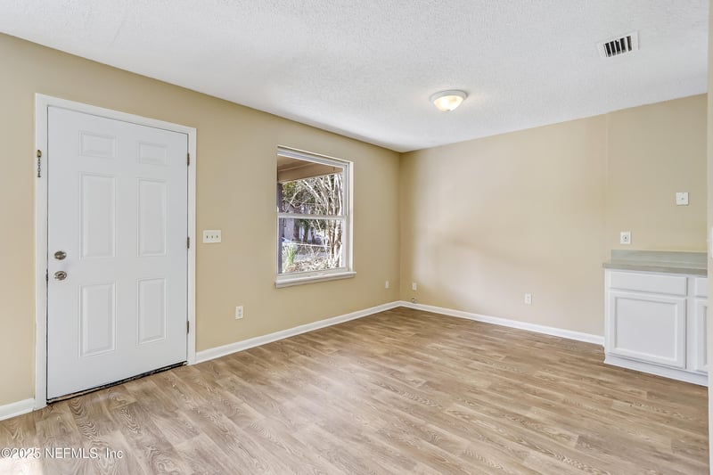 357 Smith St, Jacksonville, FL 32204