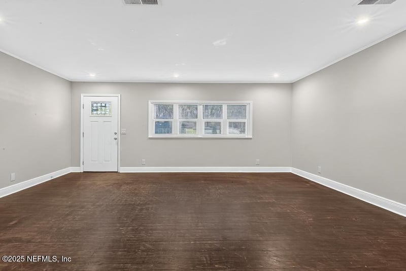 8040 Hammond Blvd, Jacksonville, FL 32220