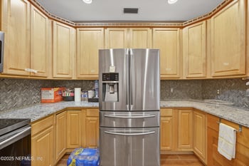 11319 Simmons Rd, Jacksonville, FL 32218