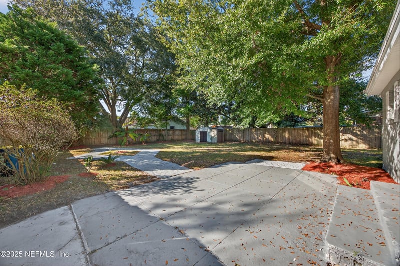 1808 Starwan Rd, Jacksonville, FL 32211