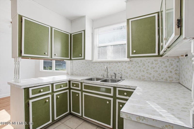 5225 Rosselle St, Jacksonville, FL 32254