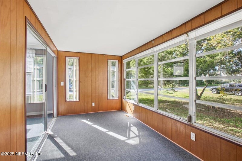 5225 Rosselle St, Jacksonville, FL 32254