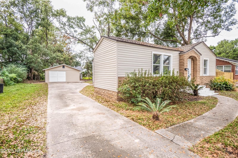 5044 Colonial Ave, Jacksonville, FL 32210
