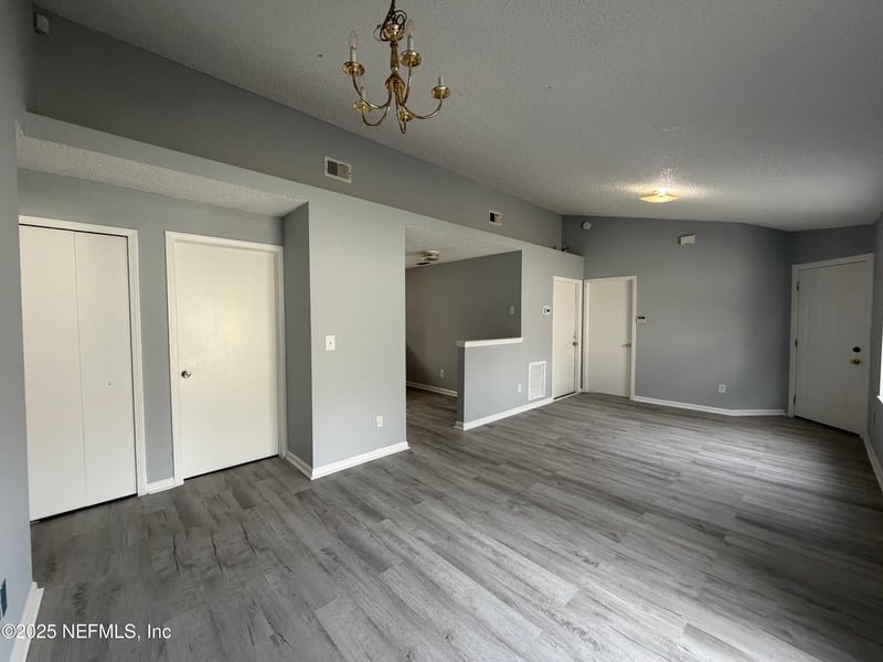 761 Trekker St, Jacksonville, FL 32216