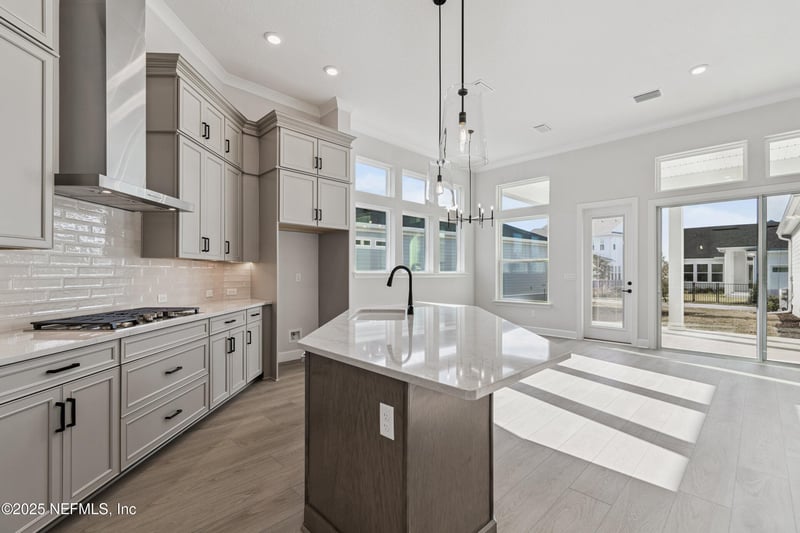 5892 Timber Pines Dr, Jacksonville, FL 32224