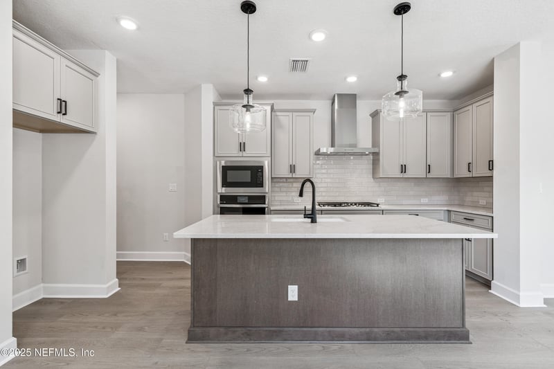 146 Mariana Island Dr, St Augustine, FL 32092