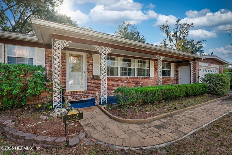 7132 Hanson Dr, Jacksonville, FL 32210