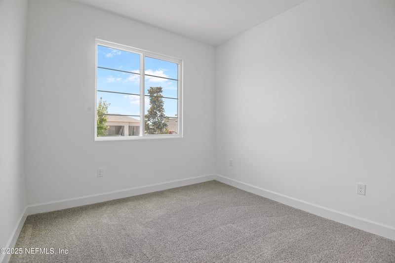 9093 Players Dr, Weeki Wachee, FL 34613