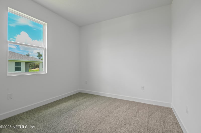 9093 Players Dr, Weeki Wachee, FL 34613