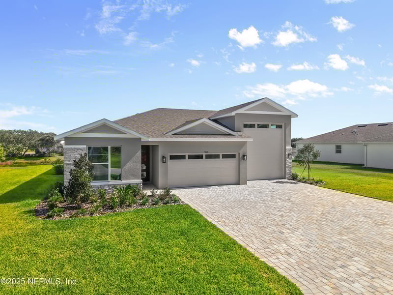 9120 Players Dr, Weeki Wachee, FL 34613