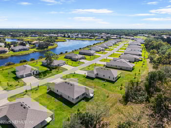 9211 Players Dr, Weeki Wachee, FL 34613