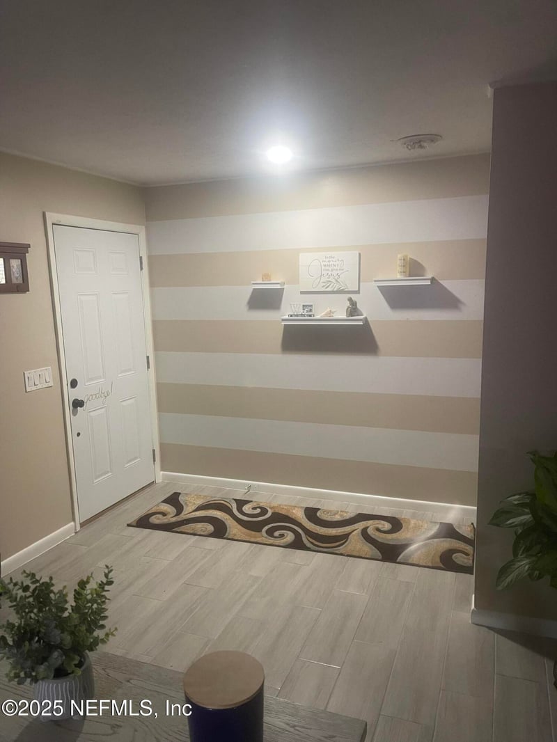 5203 Clarendon Rd, Jacksonville, FL 32205