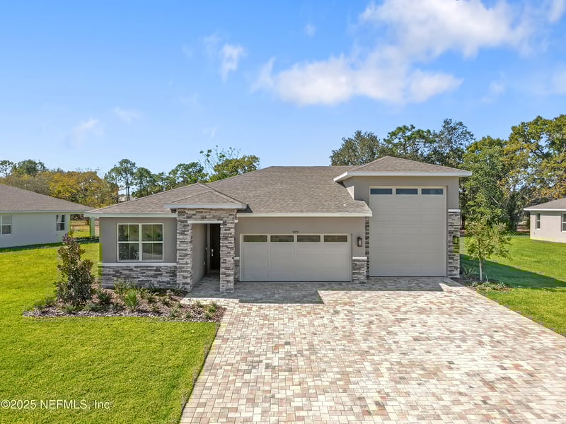 9275 Players Dr, Weeki Wachee, FL 34613