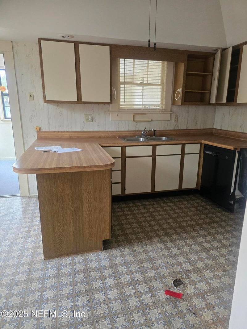 5171 Antler Trl, Middleburg, FL 32068