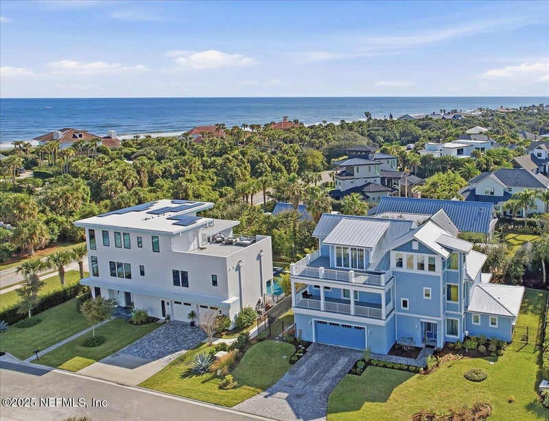 4 Summer Ct, Jacksonville Beach, FL 32250