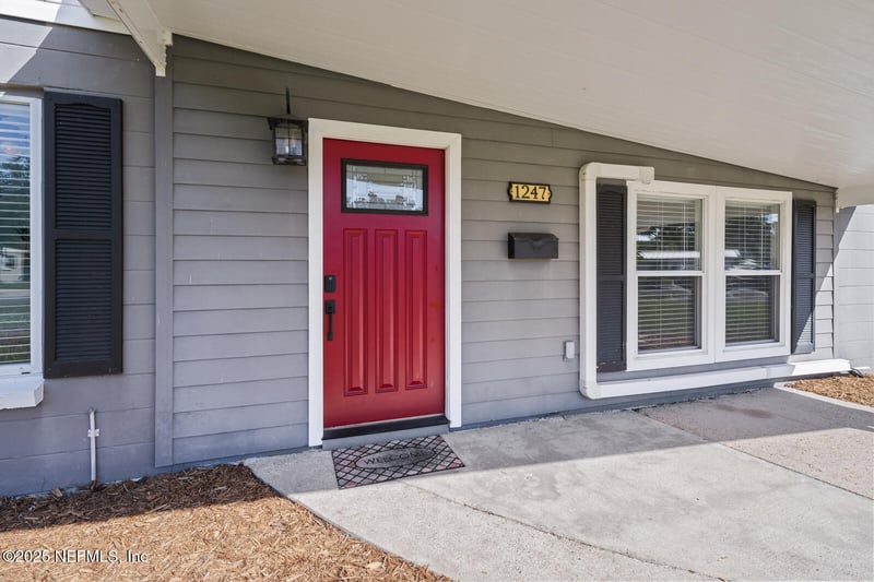 1247 Ibis Rd, Jacksonville, FL 32216