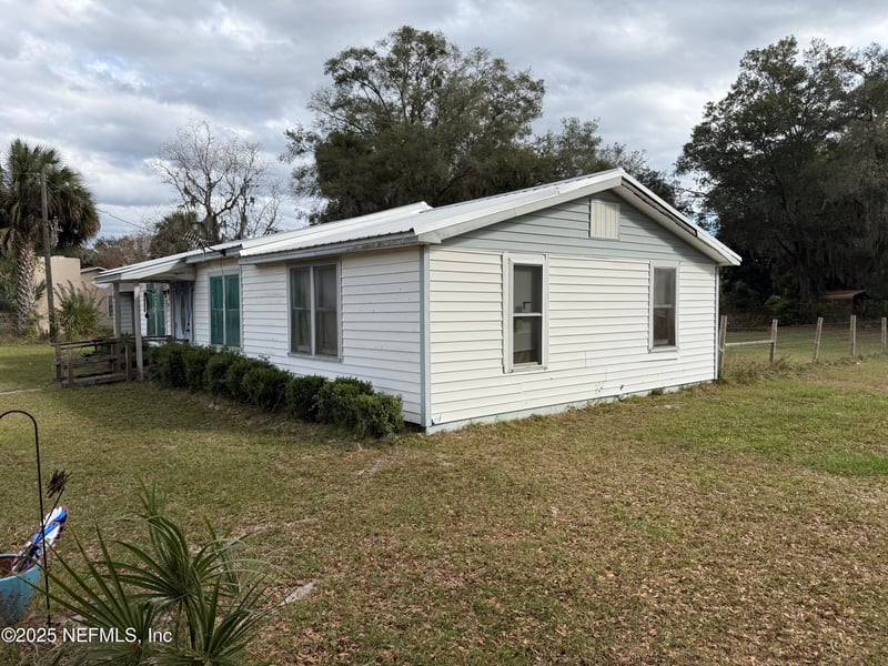 115 State Road 20, Palatka, FL 32177