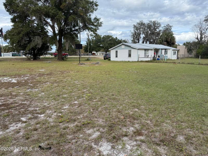 115 State Road 20, Palatka, FL 32177