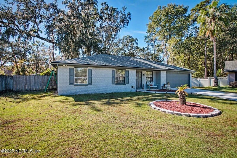 567 Majestic Wood Dr, Fleming Island, FL 32003