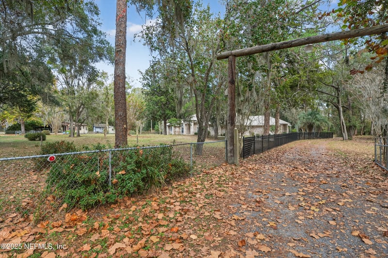 1285 Hatcher Rd, Middleburg, FL 32068