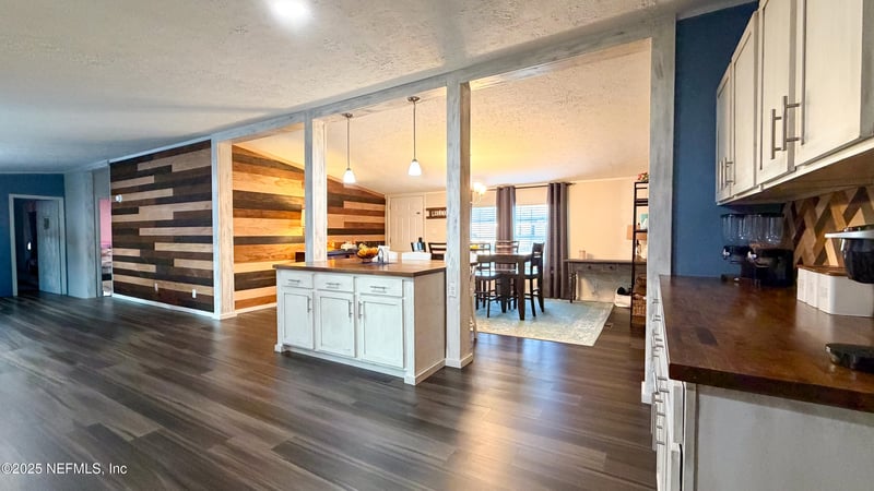 254 Vintage Oak Cir, St Augustine, FL 32092