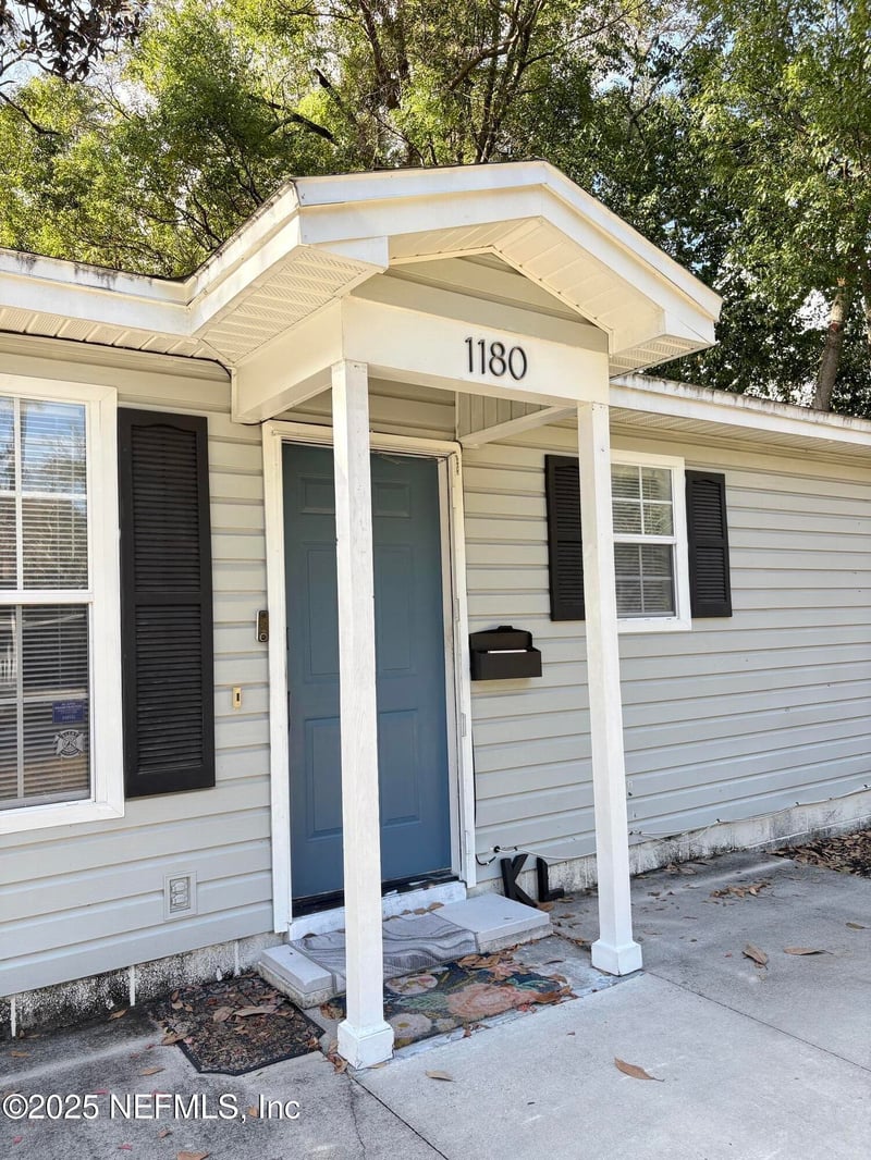 1180 Wycoff Ave, Jacksonville, FL 32205