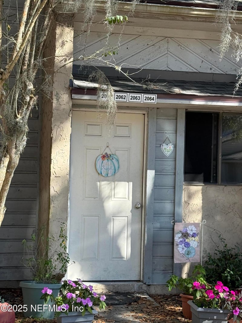 3801 Crown Point Rd #2061, Jacksonville, FL 32257