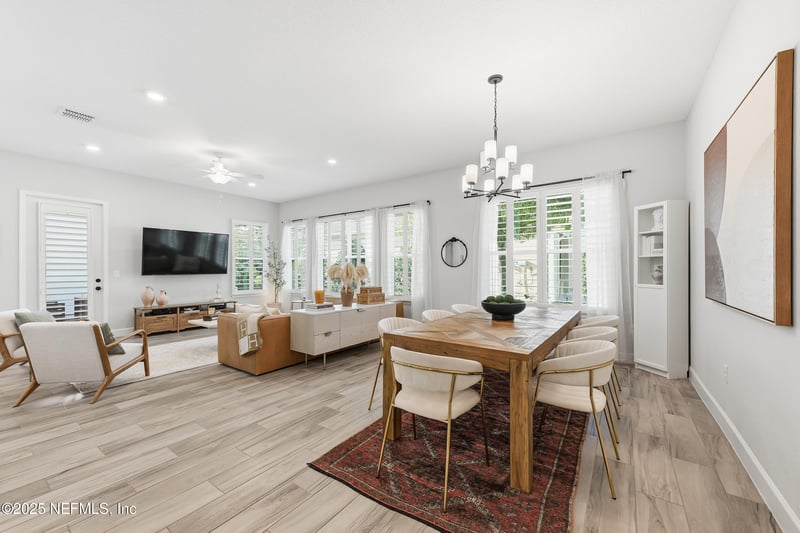 8570 Ella Jane Dr, Jacksonville, FL 32256