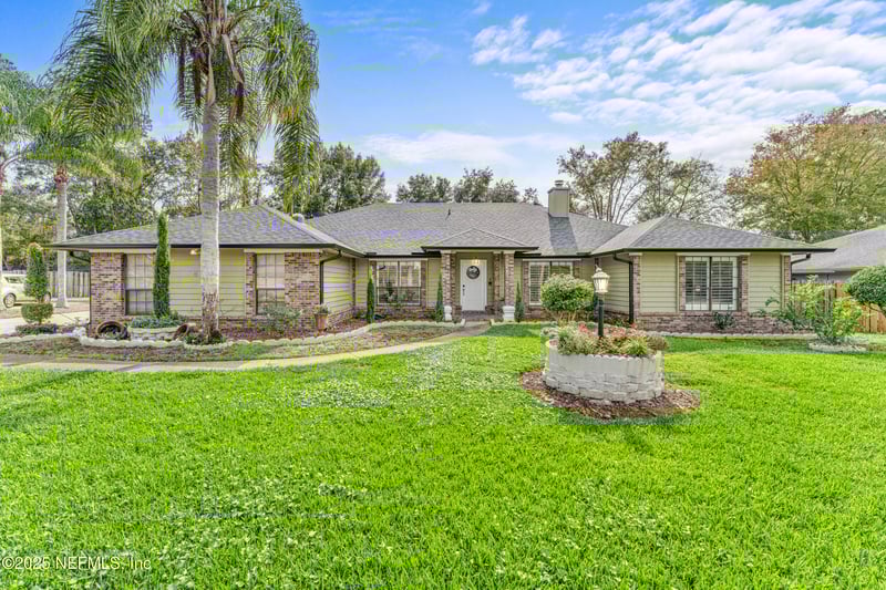 806 Falkirk Ct, Orange Park, FL 32073