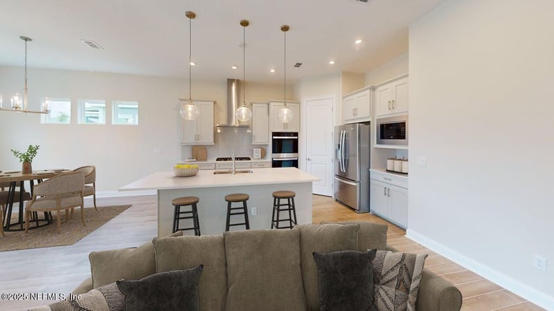 330 Palomar Dr, St Johns, FL 32259