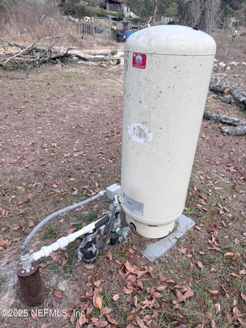 1607 Twin Lakes Blvd, Interlachen, FL 32148