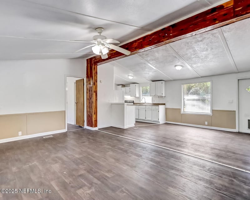 17953 Nassau Dr, Jacksonville, FL 32226