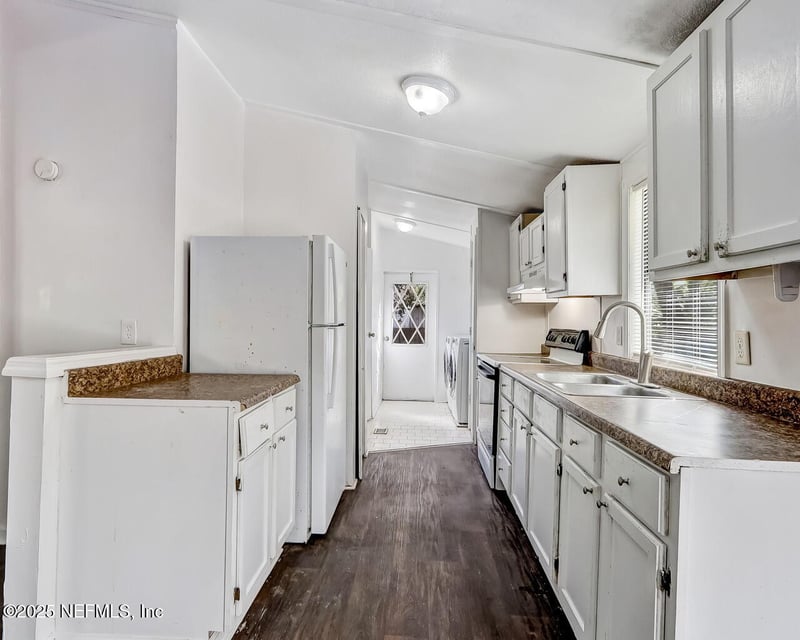 17953 Nassau Dr, Jacksonville, FL 32226