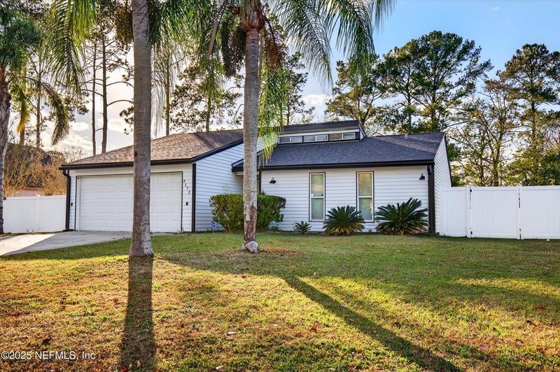 3172 Vine St, Orange Park, FL 32065