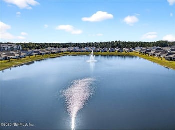 7 Windsor Ter, Palm Coast, FL 32164