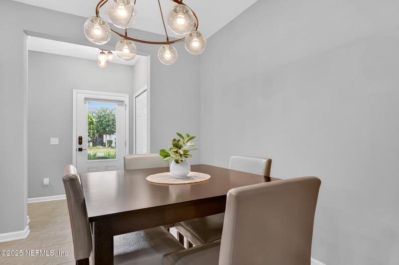 13943 Molina Dr, Jacksonville, FL 32256