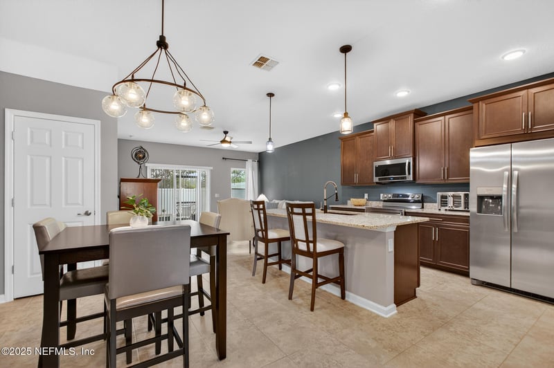 13943 Molina Dr, Jacksonville, FL 32256