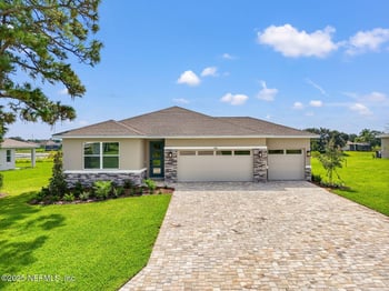 9196 Players Dr, Weeki Wachee, FL 34613