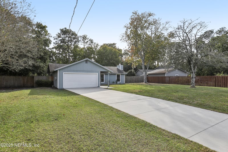 410 Lucys Ln, Fleming Island, FL 32003