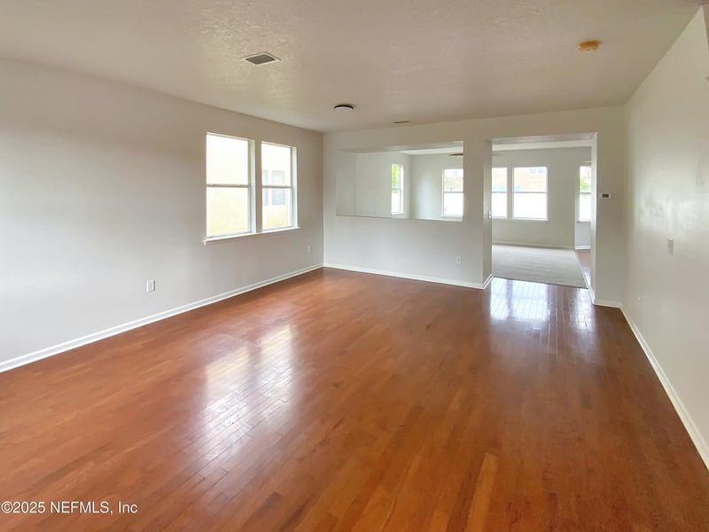 12330 Deersong Dr, Jacksonville, FL 32218