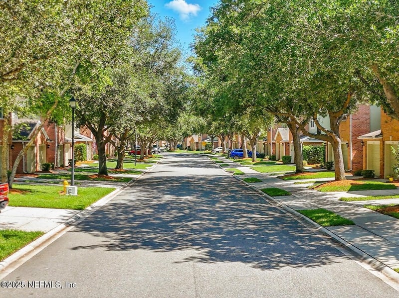 7554 Red Crane Ln, Jacksonville, FL 32256