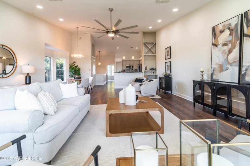 3360 Lighthouse Point Ln, Jacksonville, FL 32250